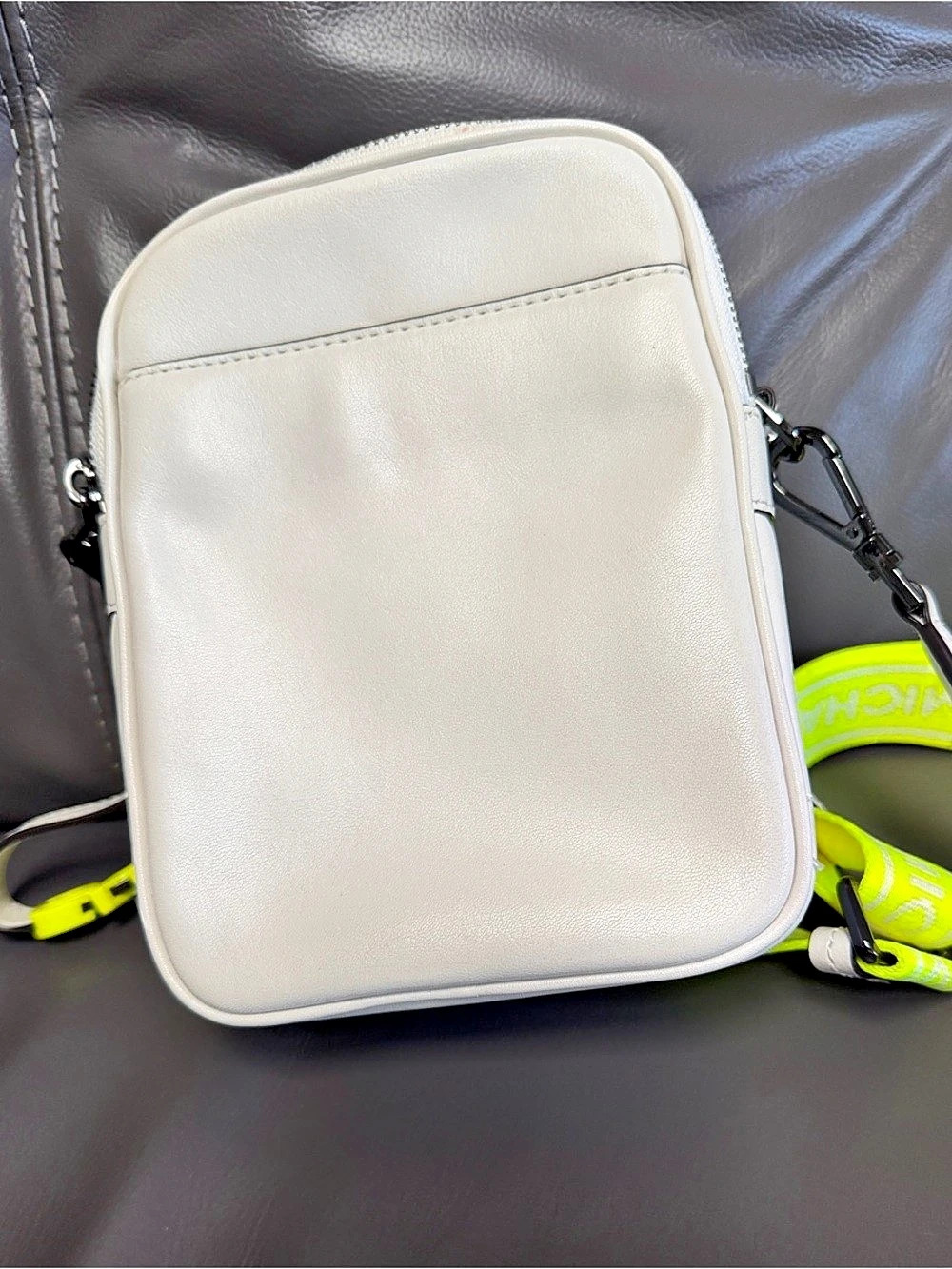 Michael Kors Double Zip Camera Crossbody Bag White & Yellow - Picture 2 of 11
